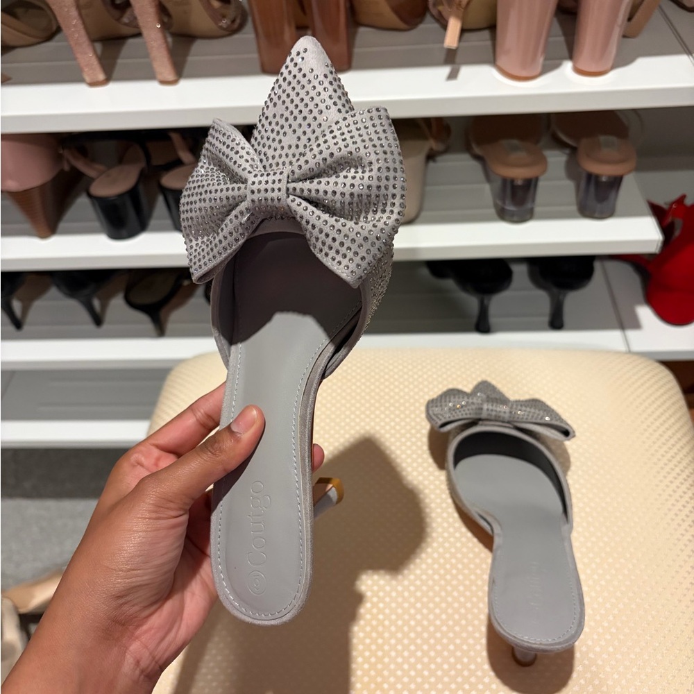 Gray Bow Slip-On Women's Shoes